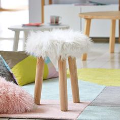 Tuto tabouret fourrure