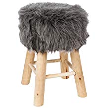 Tabouret recouvert de fourrure