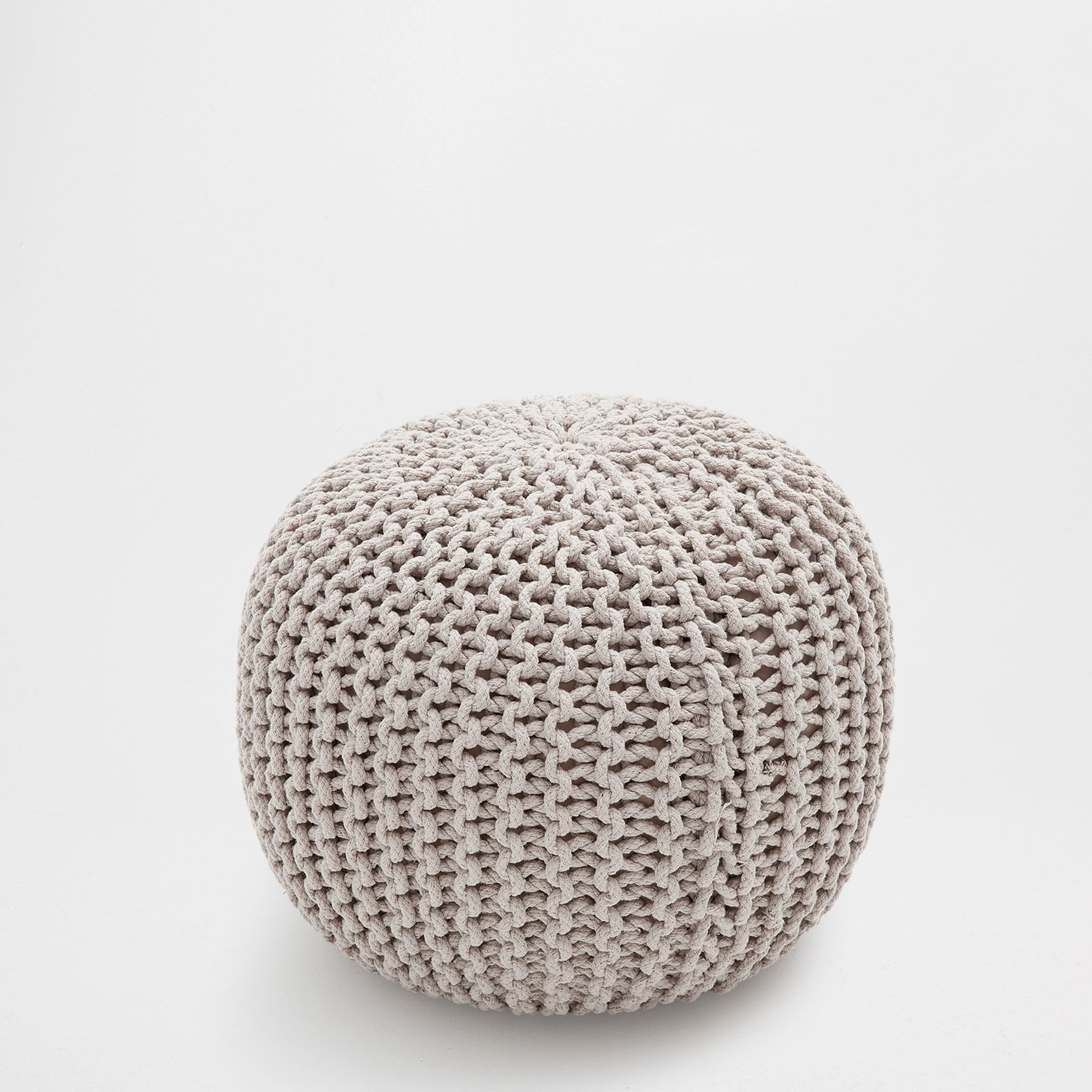 Tabouret fourrure zara home