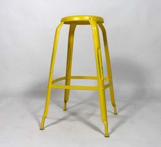 Tabouret industriel jaune