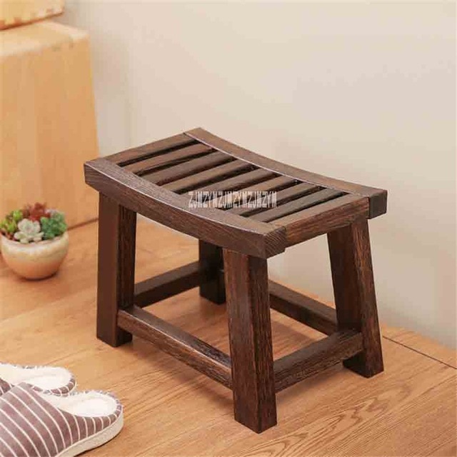 Tabouret bas asiatique