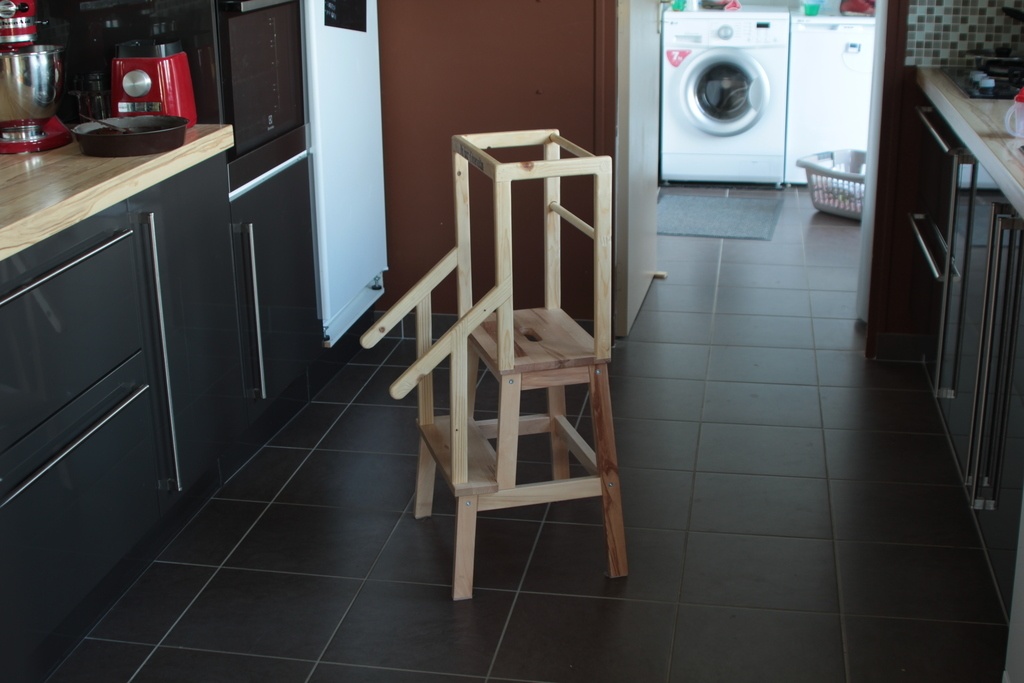 Tabouret montessori