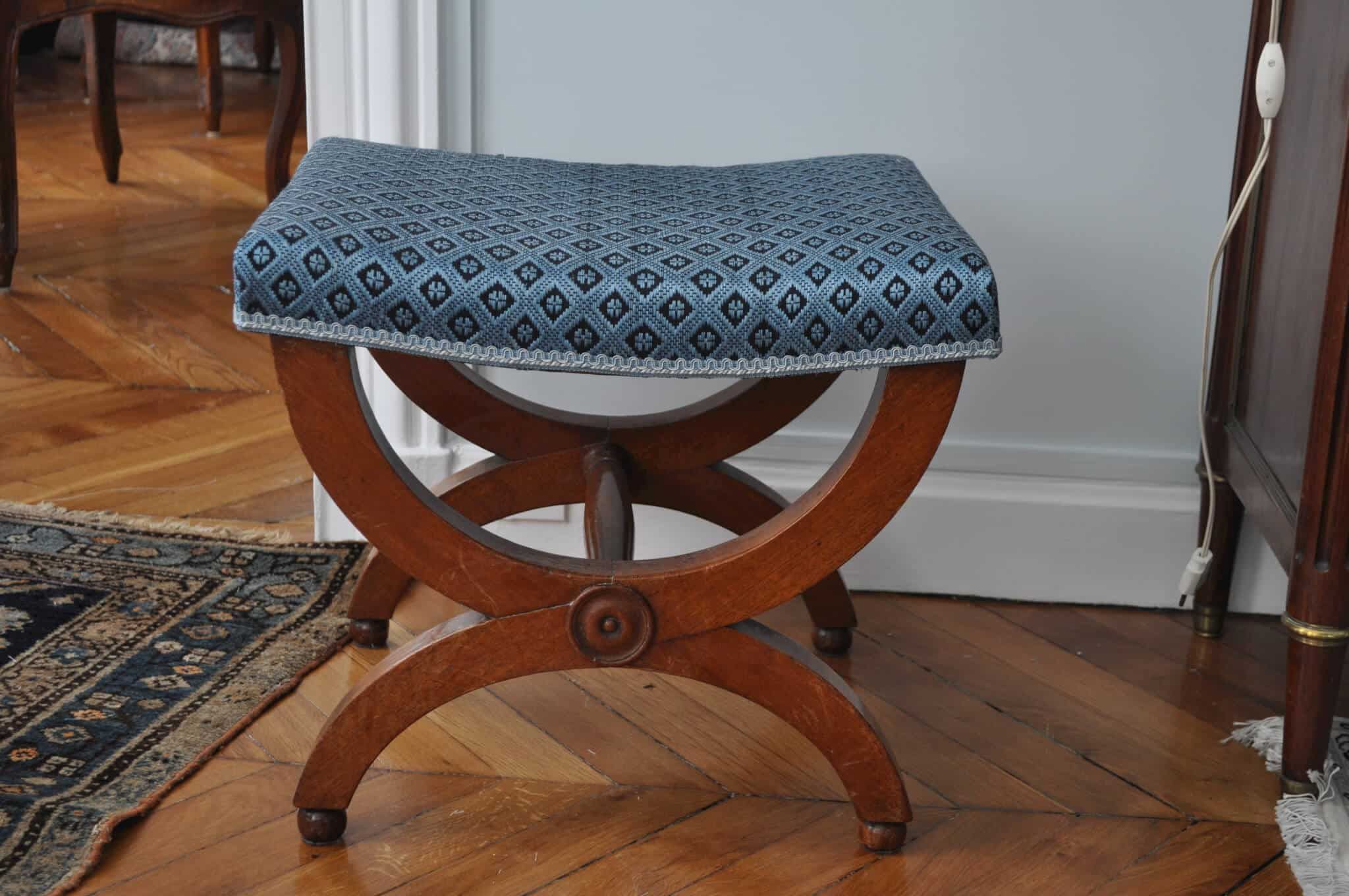 Tabouret x empire