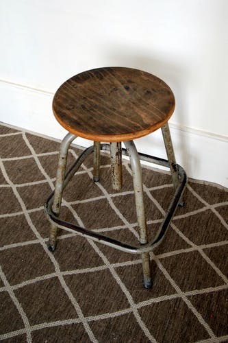 Tabouret à vis d'atelier