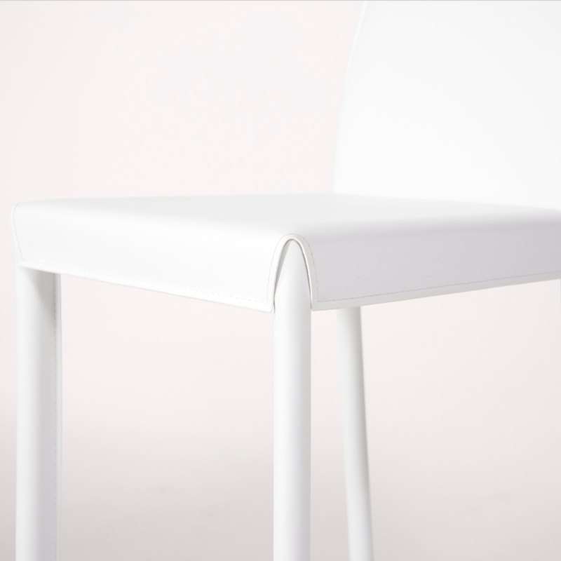 Tabouret snack design dilan