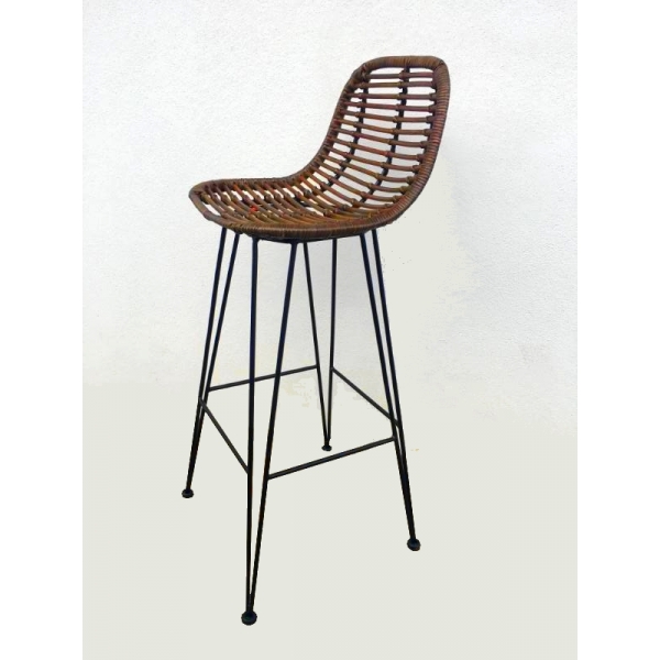 Tabouret de bar en osier