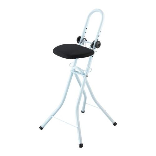 Tabouret pliant en bois