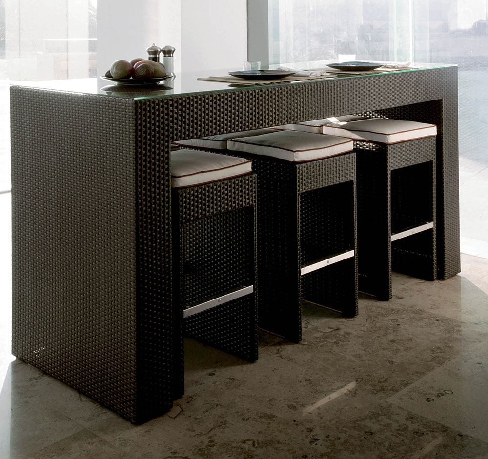 Table haute avec tabouret de bar