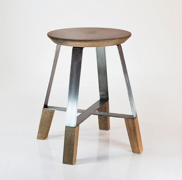Tabouret de bar crack