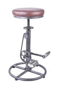 Tabouret de bar avec pedalier