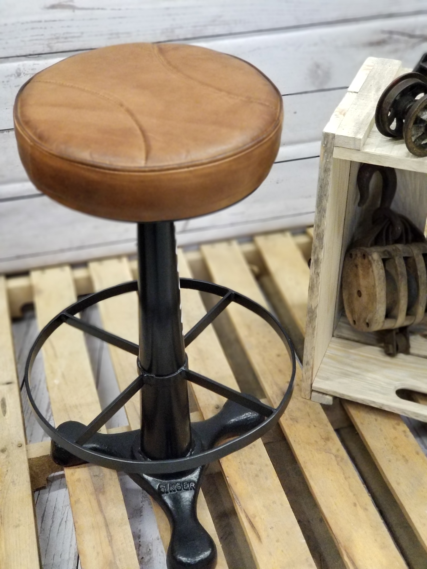 Tabouret de bar pied en fonte