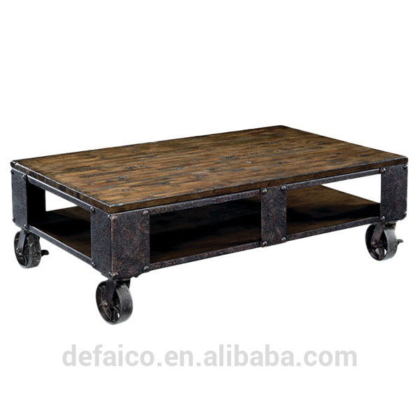 Table basse style industriel roulettes