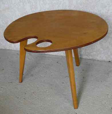 Table basse forme palette de peintre