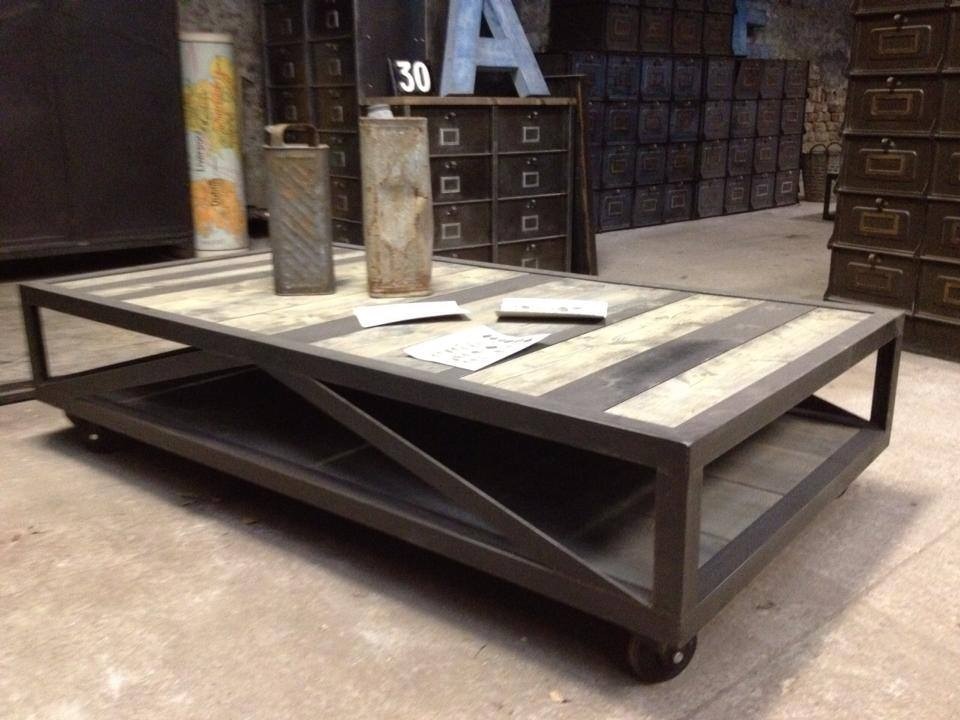 Creer une table basse industrielle