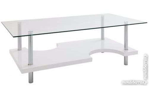 Table basse avec pouf en verre