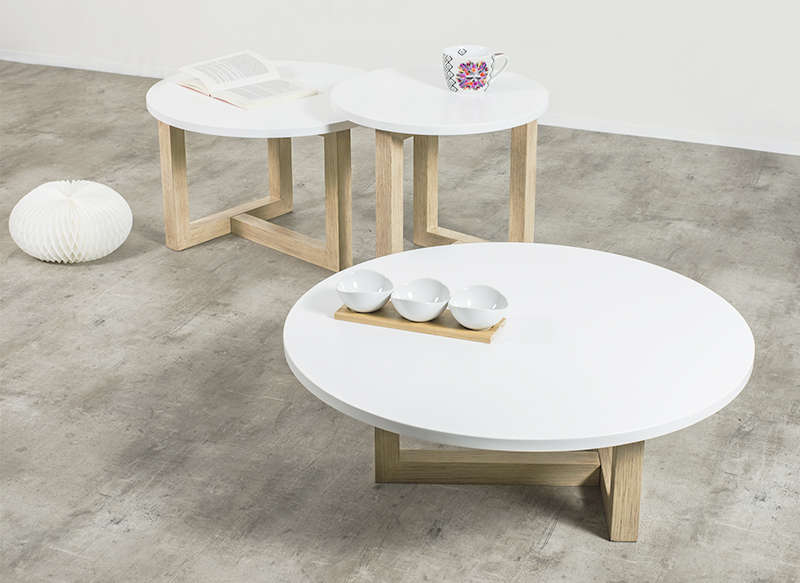 Table basse scandinave laquée