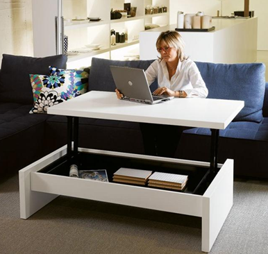 Table basse relevable gain de place