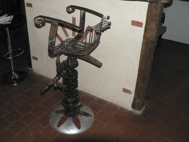 Tabouret de bar fourche moto