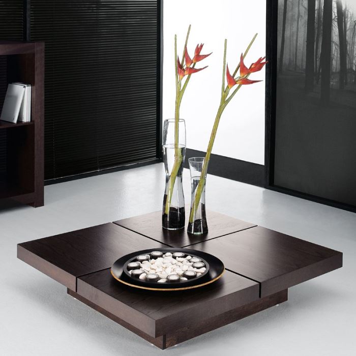 Table basse designer japonais