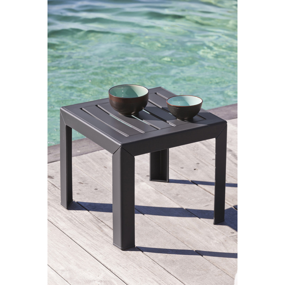 Table basse de jardin carrée miami - résine tressée