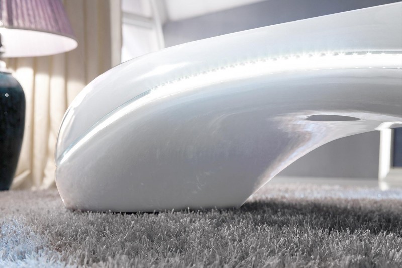 Table basse design avec lumière led luce blanc