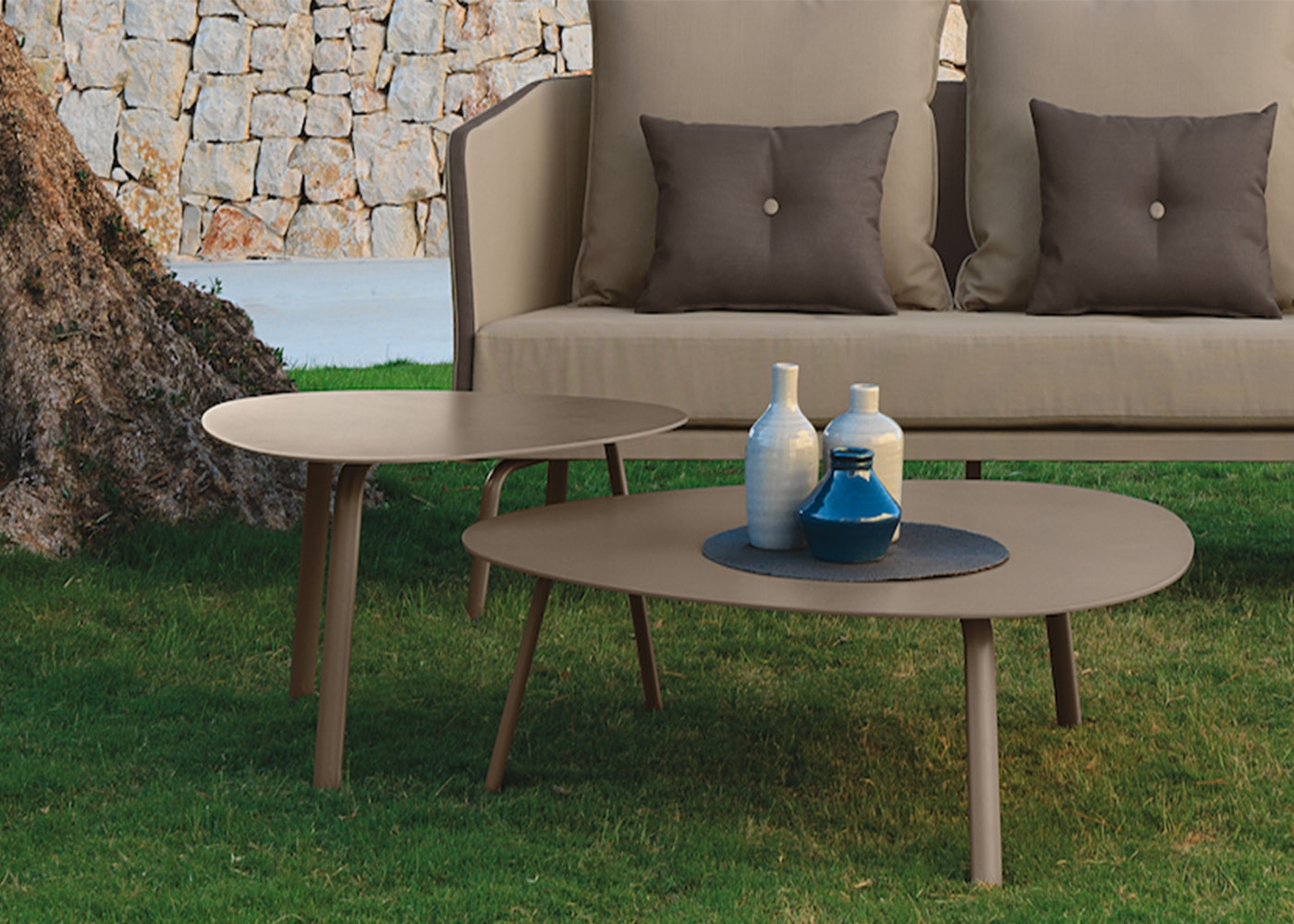 Table basse design forme galet