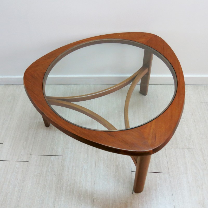 Table basse triangulaire vintage