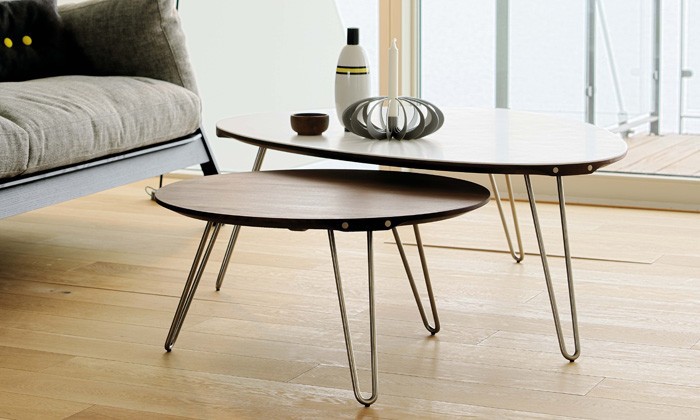 Table basse triangulaire scandinave
