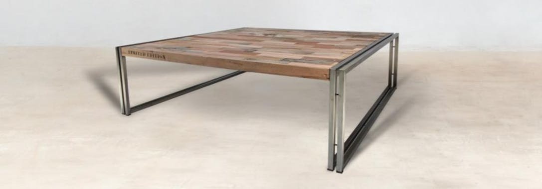 Table basse en bois 120x120