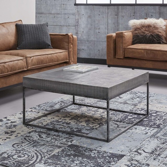Table basse grise en bois