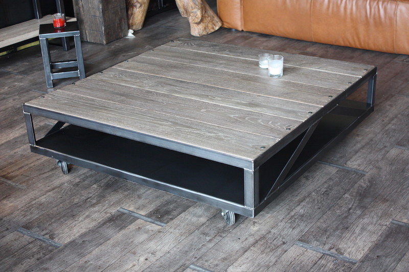 Table basse gris et bois