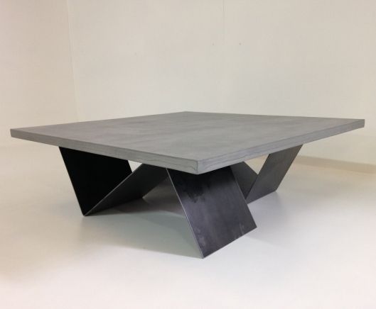 Table basse design acier brossé