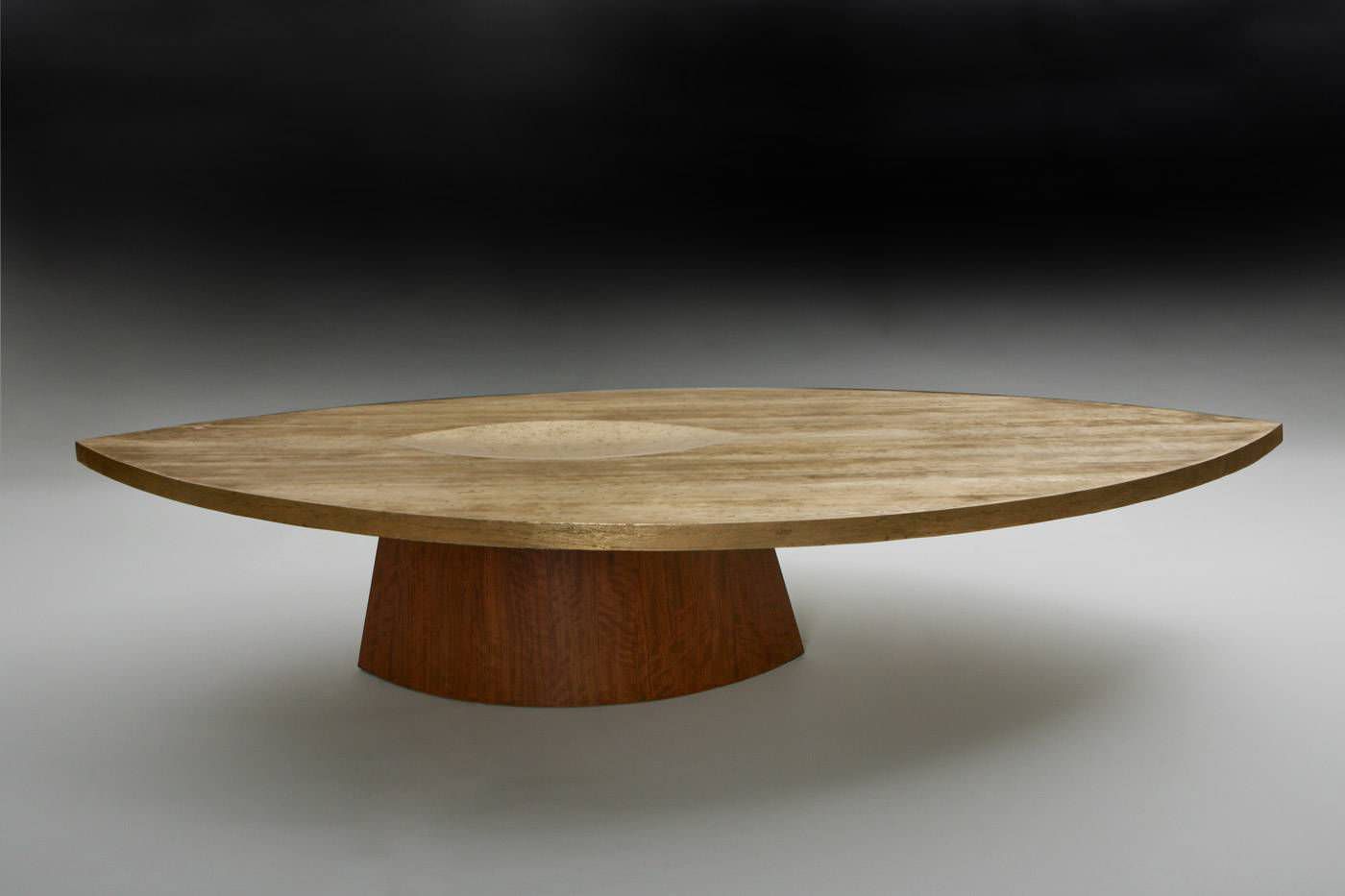 Table basse en bois ovale pas cher