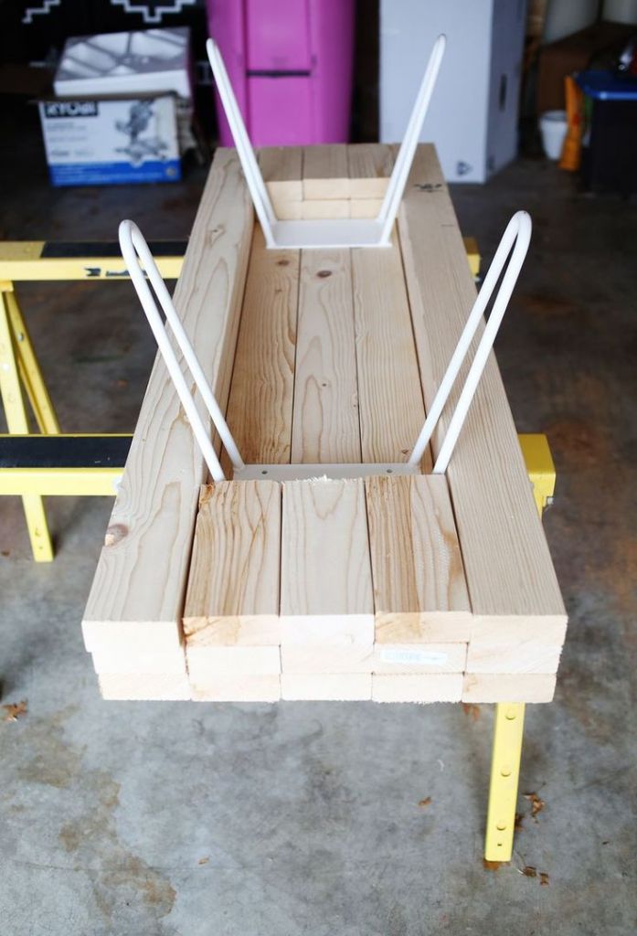 Table basse bois blanc vieilli