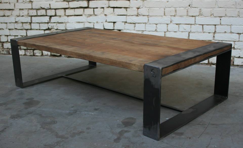 Table basse acier et bois