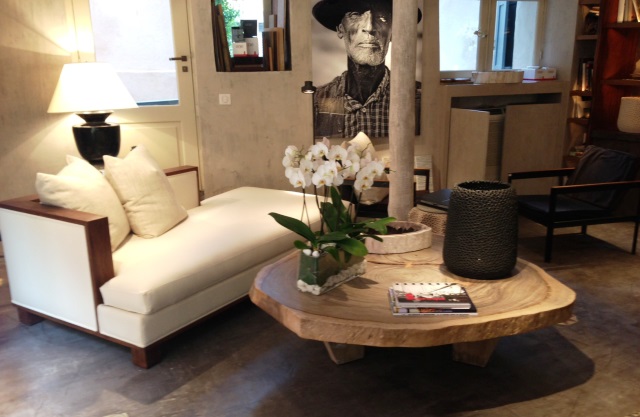 Table basse en tronc de bois