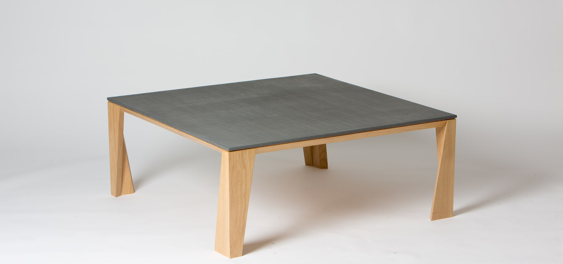 Table basse bois et beton