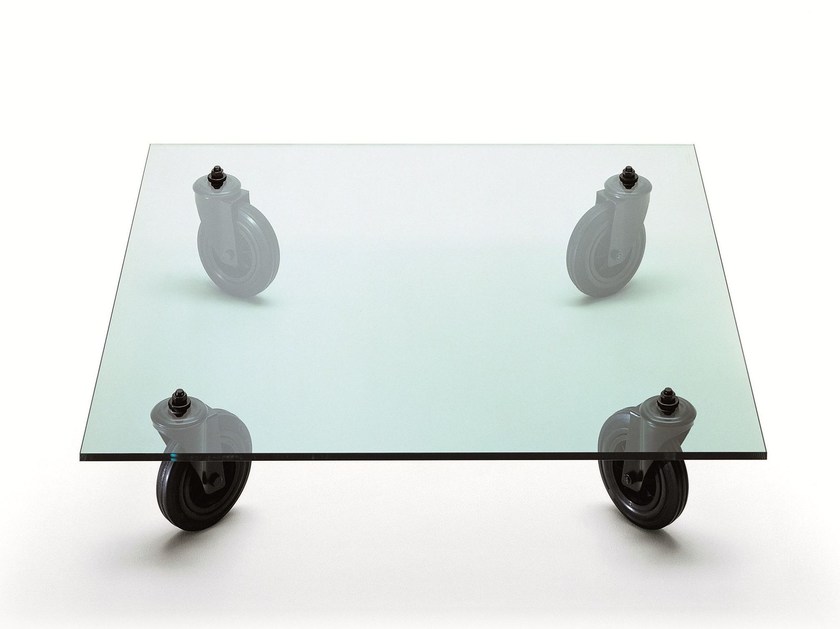 Table basse roulettes design verre