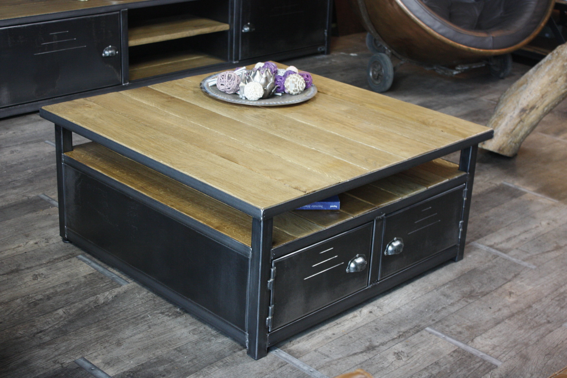 Table basse bois rangements