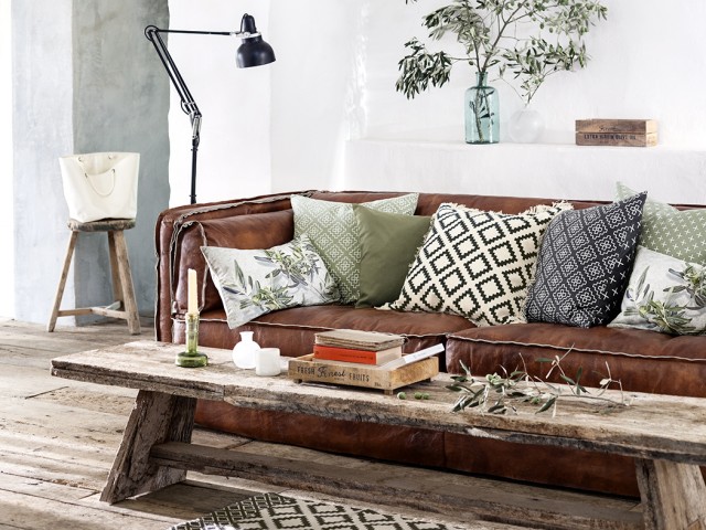 Decoration table basse en bois
