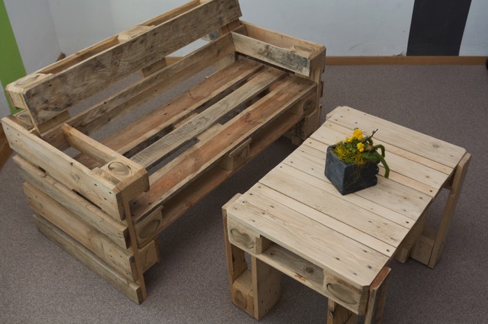 Faire une table basse en palette