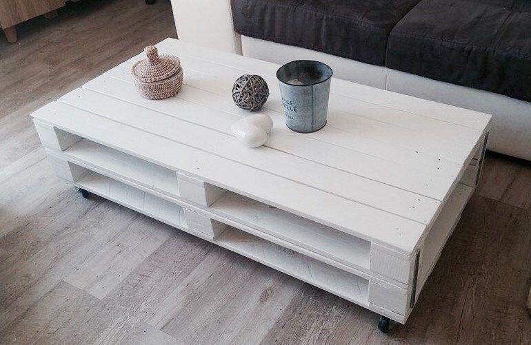 Palette table basse blanche