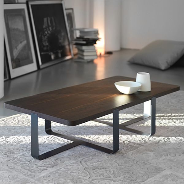 Table basse bois foncé métal