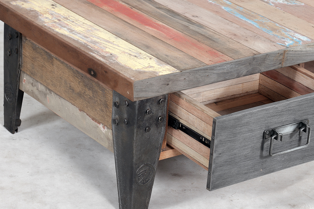 Table basse bois recyclé multicolor