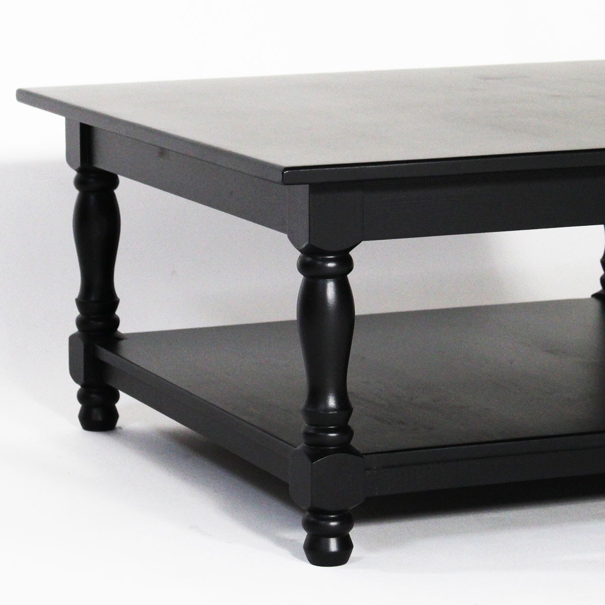 Table basse plateau noir bois