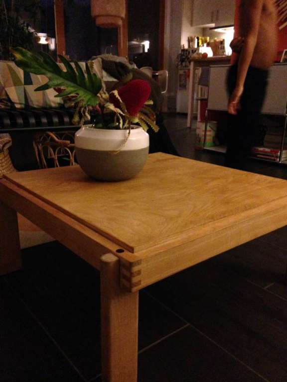 Table basse design finlandais