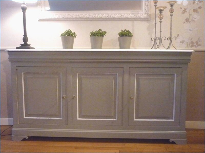 Repeindre une table basse en bois vernis