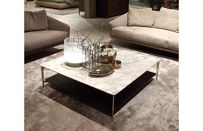 Table basse en marbre et bois