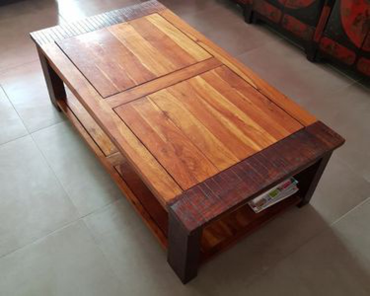 Table basse bois exotique bois et chiffon