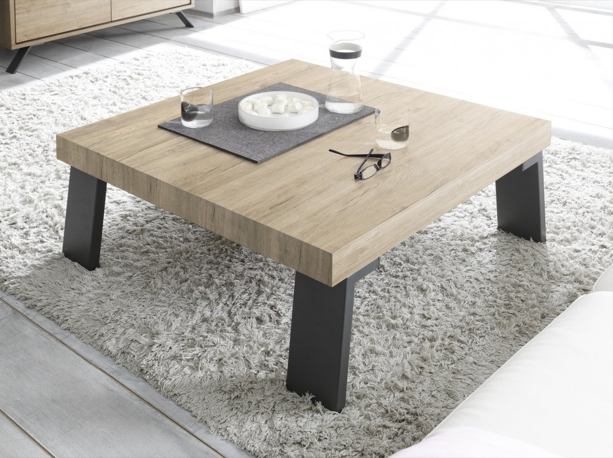 Table basse carré bois clair